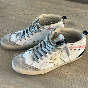 Golden Goose Mid Star Sneakers